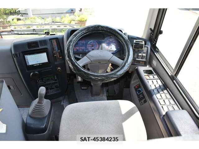 Hino MELPHA 2001-07 7796533-2
