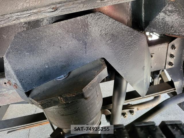 Hino MELPHA 2000-03 7796699-13