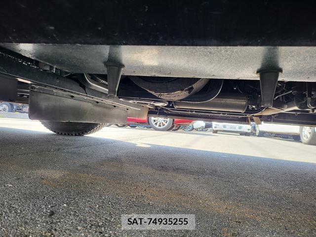 Hino MELPHA 2000-03 7796699-18