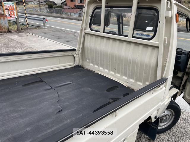 Mitsubishi MINICAB TRUCK 1988-05 7800658-17