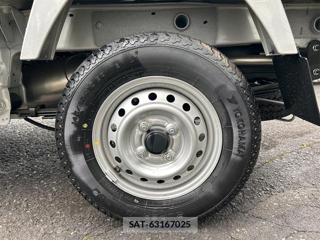 Mitsubishi MINICAB TRUCK 2025-03 7804307-17