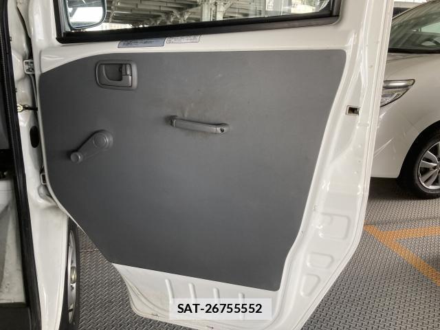Mitsubishi MINICAB TRUCK 2011-07 7804750-8