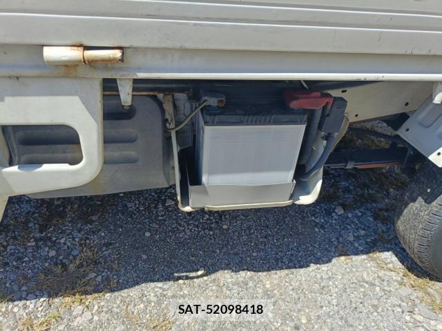 Mitsubishi MINICAB TRUCK 2002-01 7805909-13