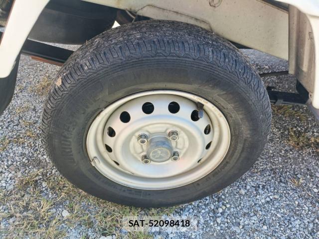 Mitsubishi MINICAB TRUCK 2002-01 7805909-9