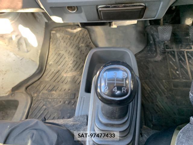 Mitsubishi MINICAB TRUCK 2014-02 7810031-14