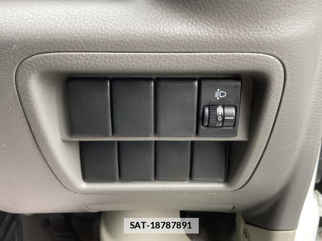 Mitsubishi MINICAB VAN 2018-06 7797789-15