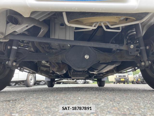 Mitsubishi MINICAB VAN 2018-06 7797789-18