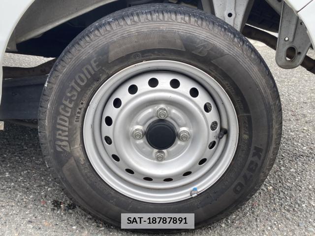 Mitsubishi MINICAB VAN 2018-06 7797789-19