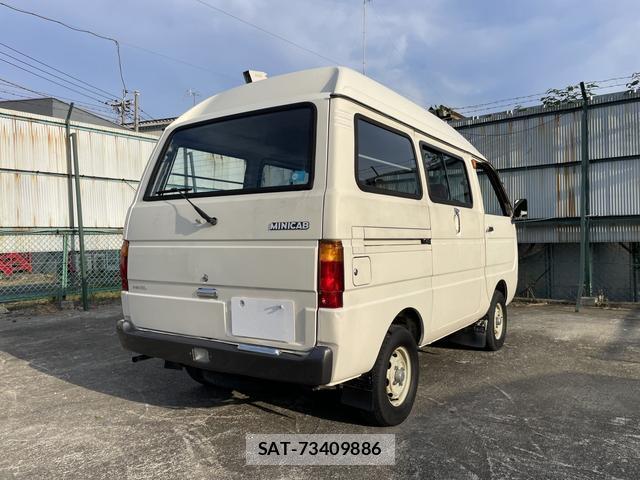 Mitsubishi MINICAB VAN 1984 7802368-12