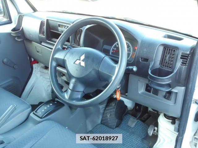 Mitsubishi MINICAB VAN 2013-11 7804365-9
