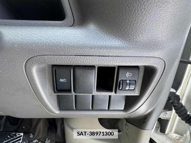 Mitsubishi MINICAB VAN 2015-09 7808260-3