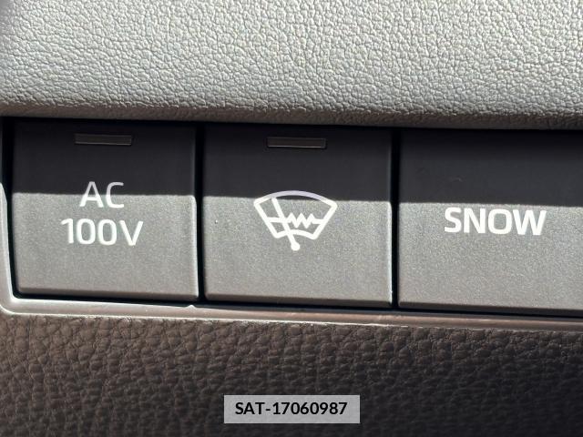 Toyota Mirai 2021-11 7801839-13