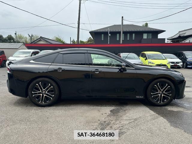 Toyota Mirai 2022-01 7802242-19