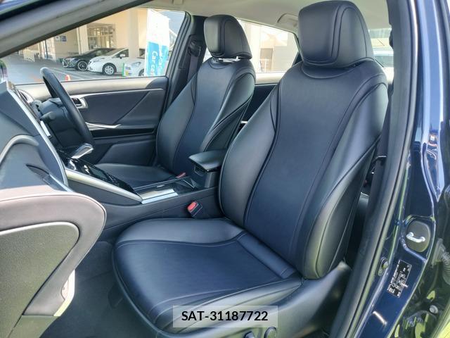 Toyota Mirai 2016-10 7805352-11
