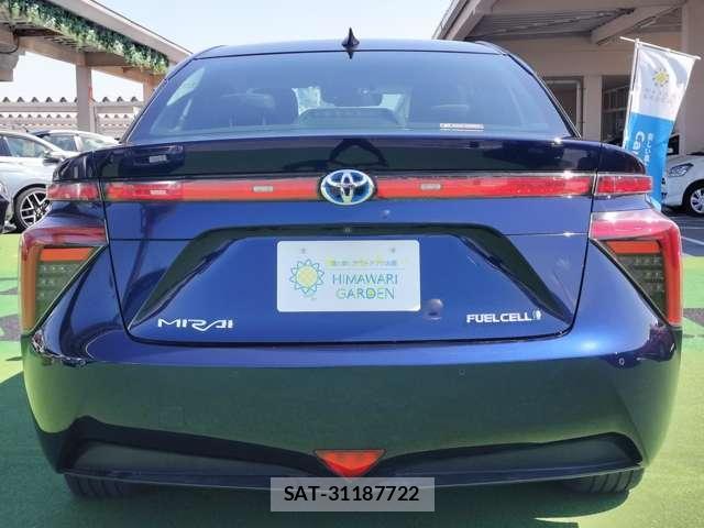 Toyota Mirai 2016-10 7805352-19