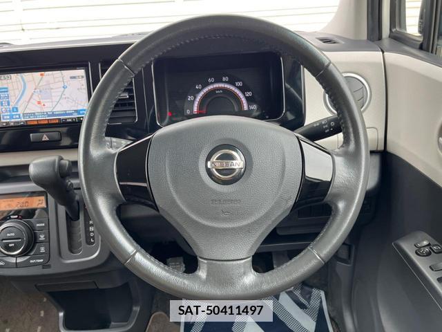 Nissan MOCO 2013-10 7795214-11