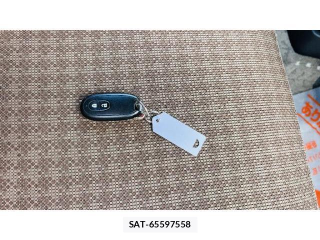 Nissan MOCO 2014-01 7801689-8