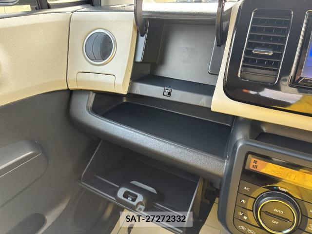 Nissan MOCO 2015-02 7801700-18