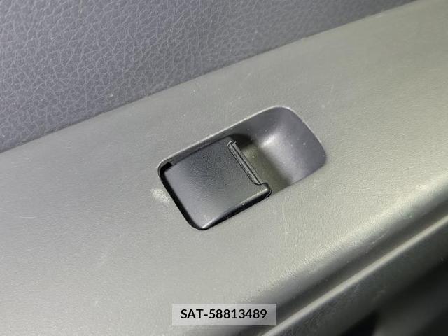 Nissan MOCO 2015-11 7804690-17