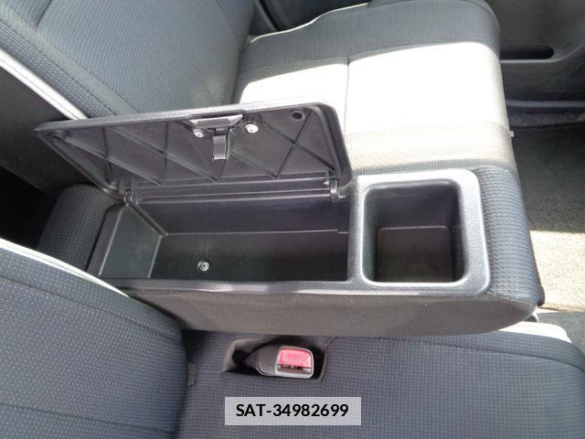 Daihatsu MOVE CONTE 2011-06 7793006-13