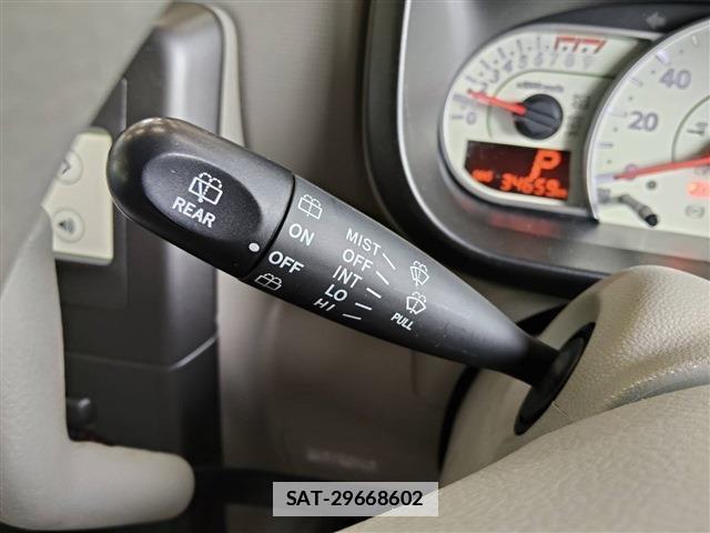 Daihatsu MOVE CONTE 2015-03 7802745-10