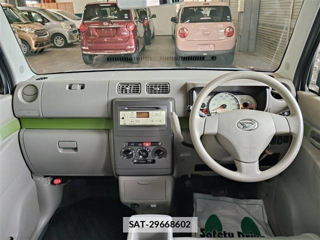 Daihatsu MOVE CONTE 2015-03 7802745-3
