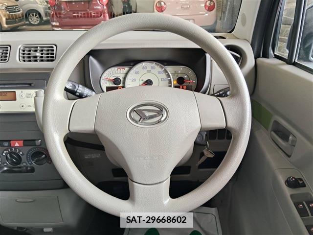 Daihatsu MOVE CONTE 2015-03 7802745-4