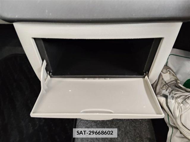 Daihatsu MOVE CONTE 2015-03 7802745-7