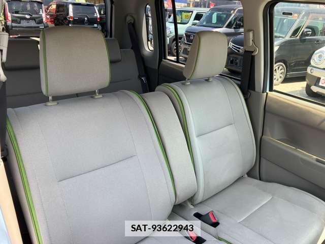 Daihatsu MOVE CONTE 2015-03 7806207-4