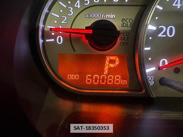 Daihatsu MOVE CONTE 2015-01 7806830-7