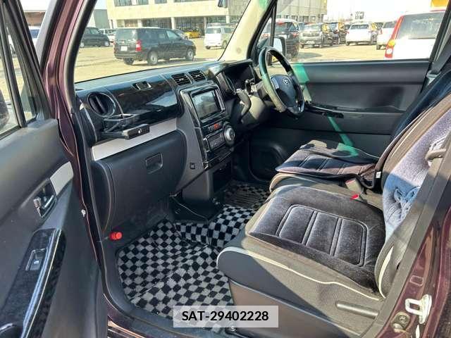 Daihatsu MOVE CONTE 2011-08 7808251-5