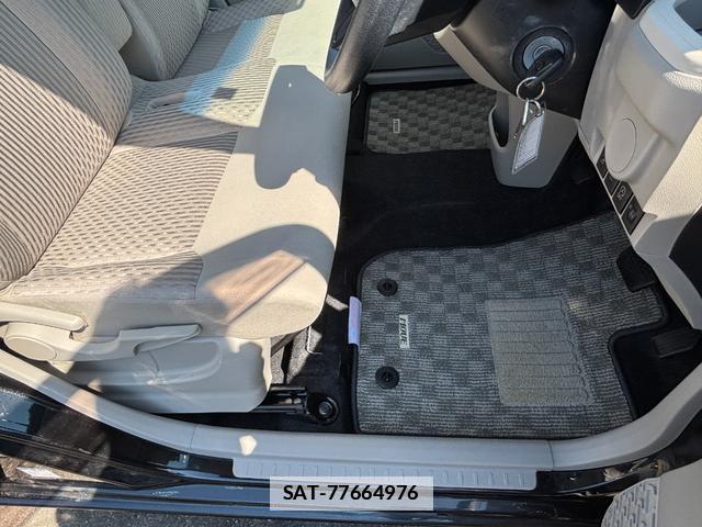 Daihatsu MOVE 2017-03 7794840-13
