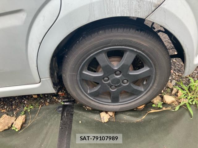 Daihatsu MOVE 2005-01 7798490-12