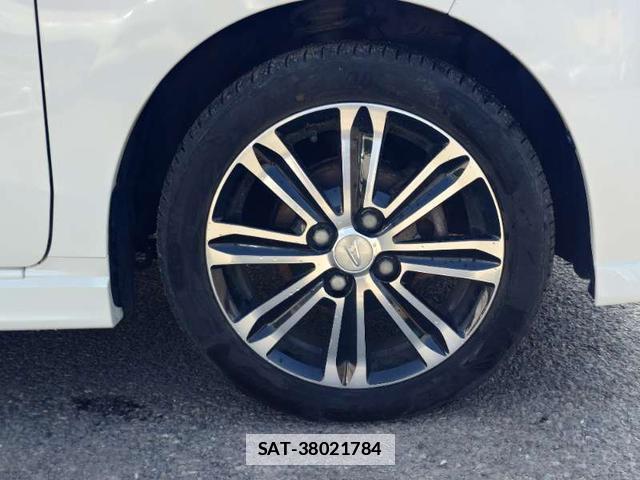 Daihatsu MOVE 2015-09 7798627-6
