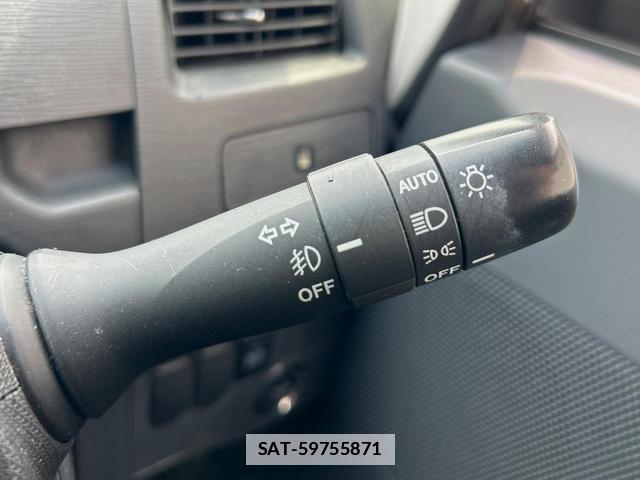 Daihatsu MOVE 2012-01 7799004-6