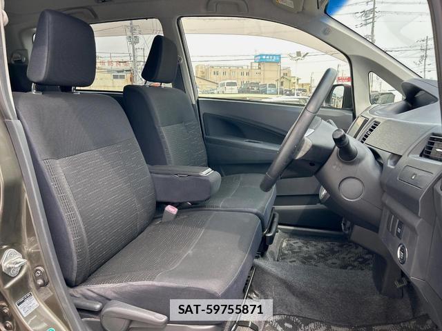 Daihatsu MOVE 2012-01 7799004-7