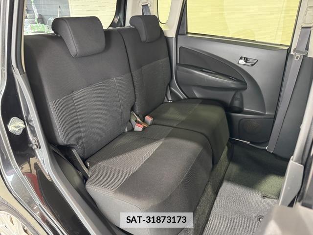 Daihatsu MOVE 2014-03 7801258-11
