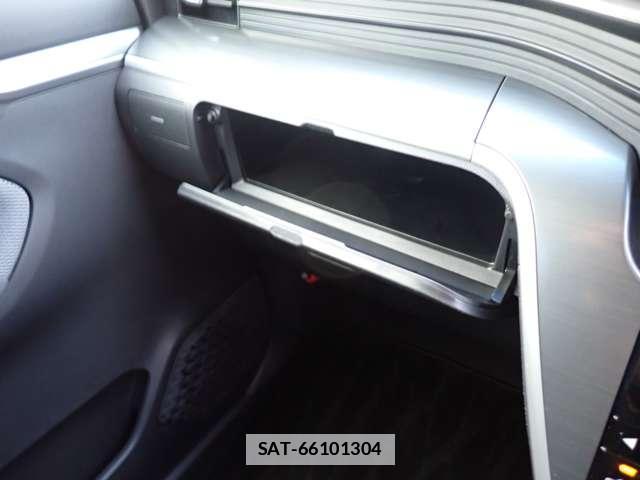 Daihatsu MOVE 2016-02 7801809-12