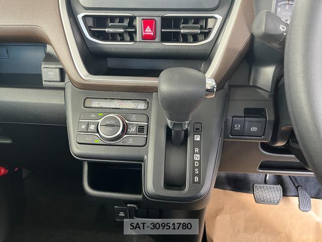 Daihatsu MOVE 2025-09 7801902-7