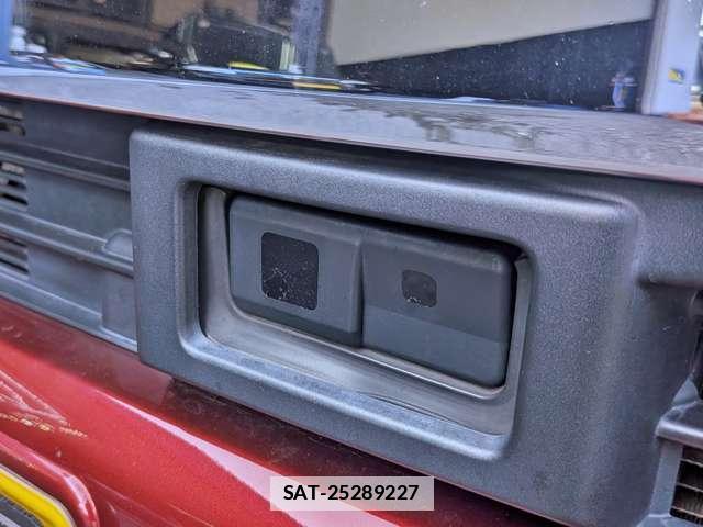 Daihatsu MOVE 2014-08 7803119-5