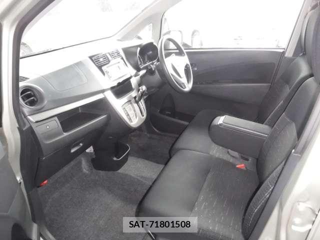 Daihatsu MOVE 2013-04 7803262-8