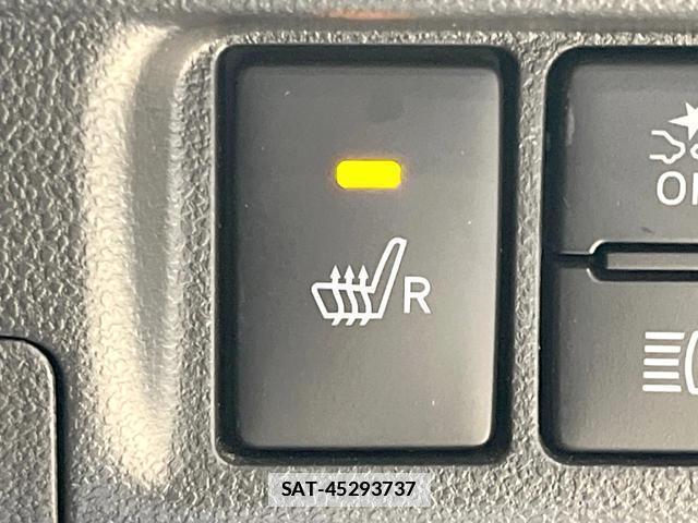 Daihatsu MOVE 2017-08 7805013-5