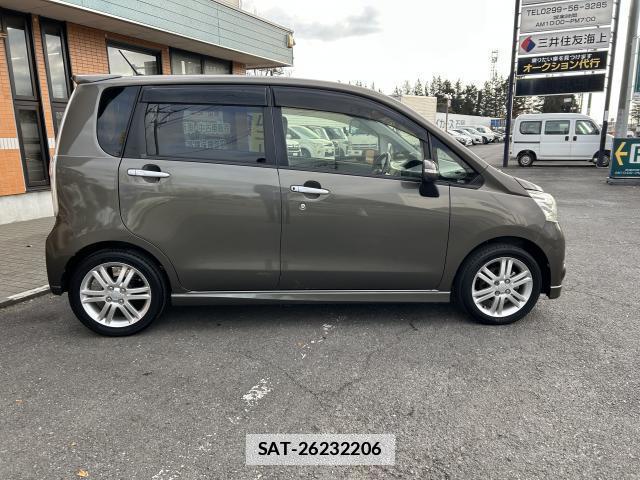 Daihatsu MOVE 2012-10 7810050-3