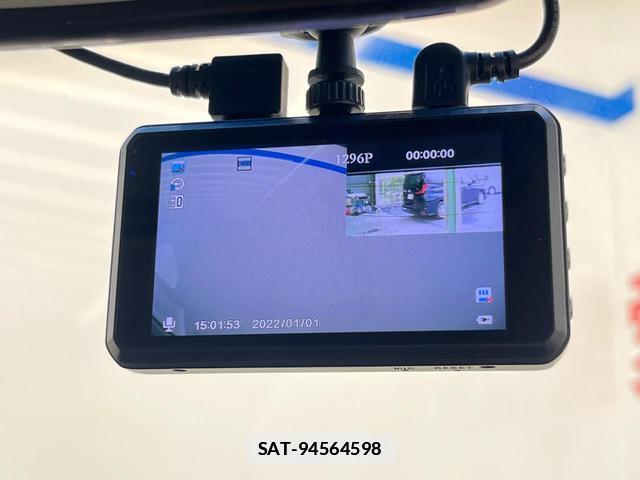 Daihatsu MOVE 2014-04 7810435-5