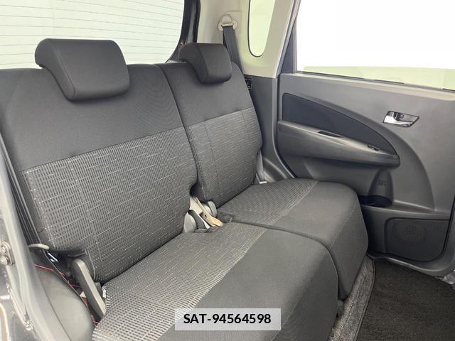 Daihatsu MOVE 2014-04 7810435-8