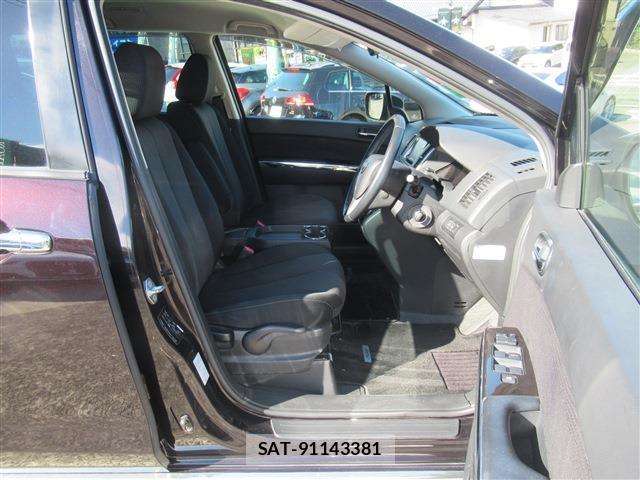 Mazda MPV 2012-03 7802678-14
