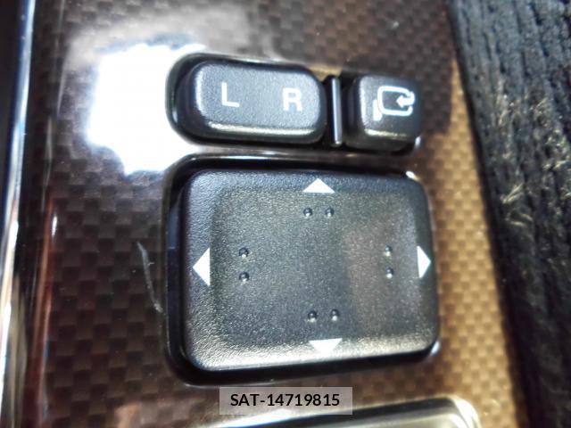 Mazda MPV 2013-03 7804374-10