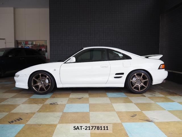Toyota MR2 1996-12 7796025-10