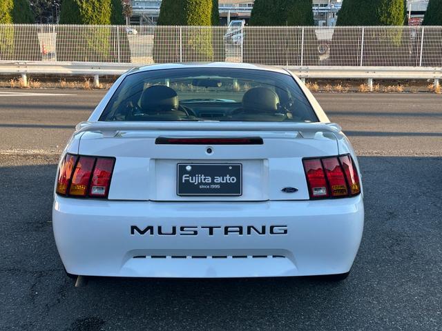 Ford MUSTANG 2004-05 7803912-5