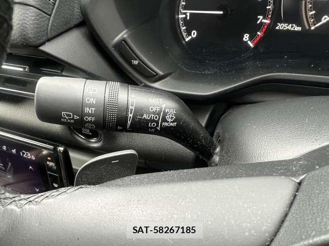Mazda MX-30 2020-09 7793763-10